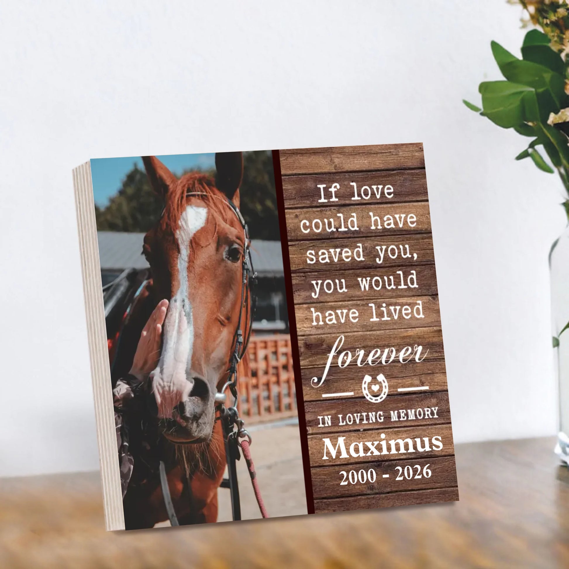 Mockup-Wooden-Photo-Block-4